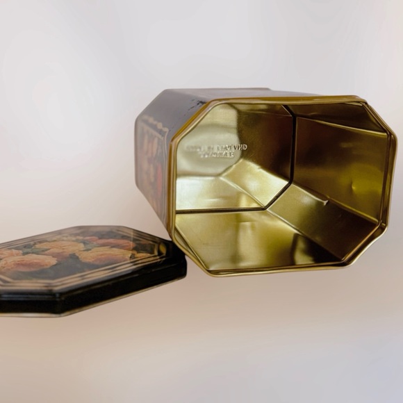 SOLD ‼️Vintage floral tin - Made in England - Picture 5 of 6